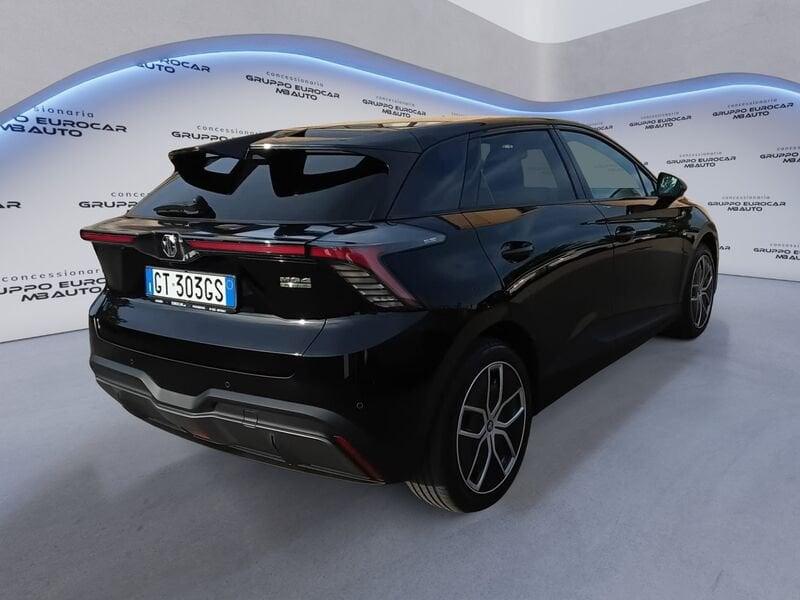 MG MG4 64 Kwh LUXURY