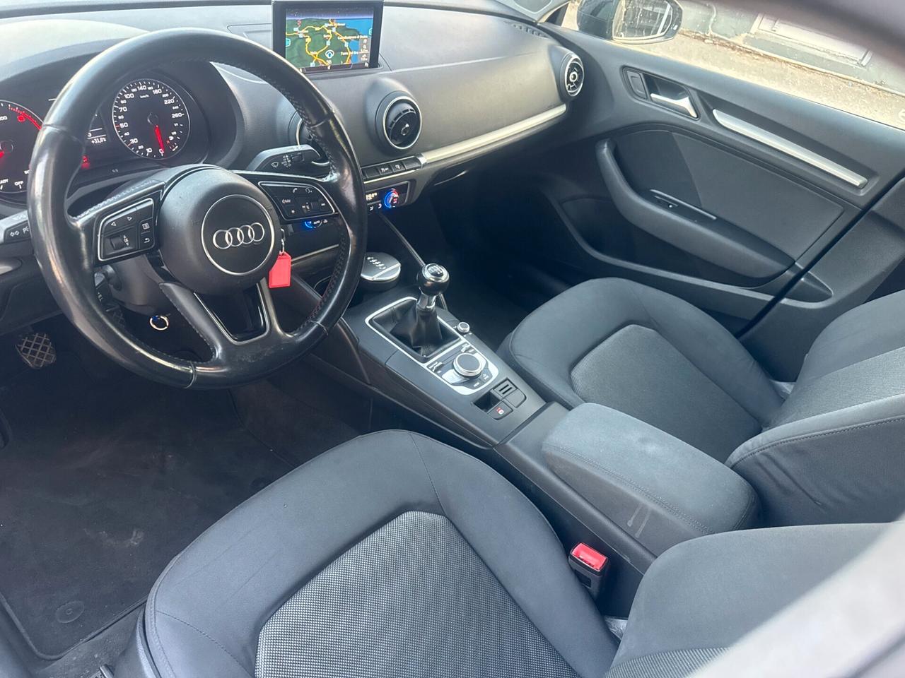 Audi A3 Sportback 1.6 TDI 110CV Sport LED NAV