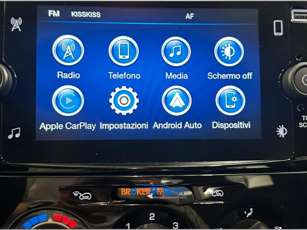 Lancia Ypsilon 1.0 FireFly 5 porte S&S Hybrid Platino