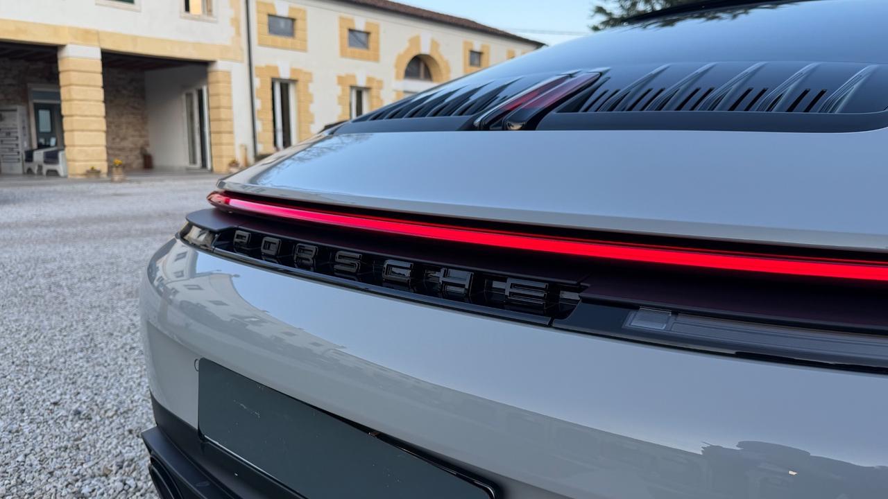 Porsche 911 Carrera 992.2
