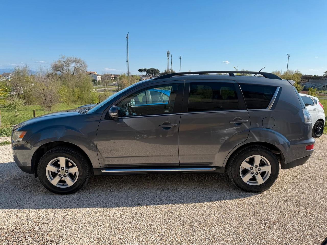 Mitsubishi Outlander 4x4 Cambio Automatico 7 Posti