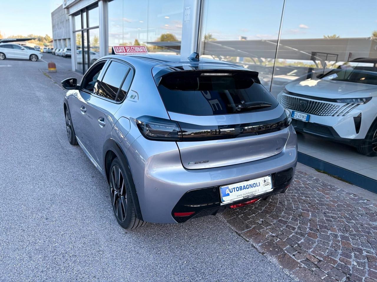 Peugeot 208 GT motore elettrico 156 CV (51 kWh) SPOTICAR