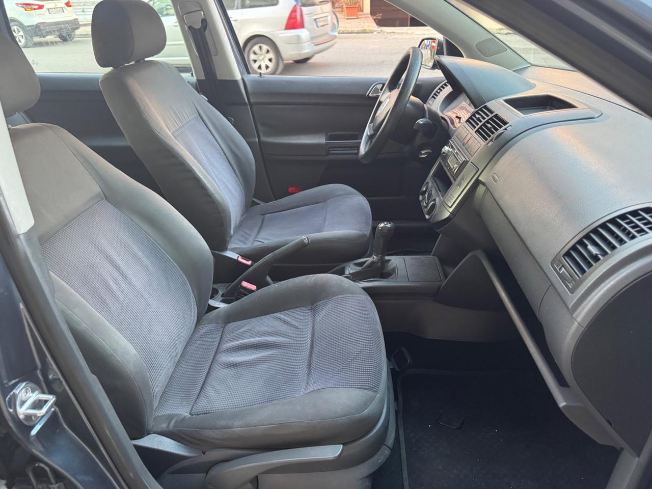 Volkswagen Polo 1.2 BENZINA 64 CV