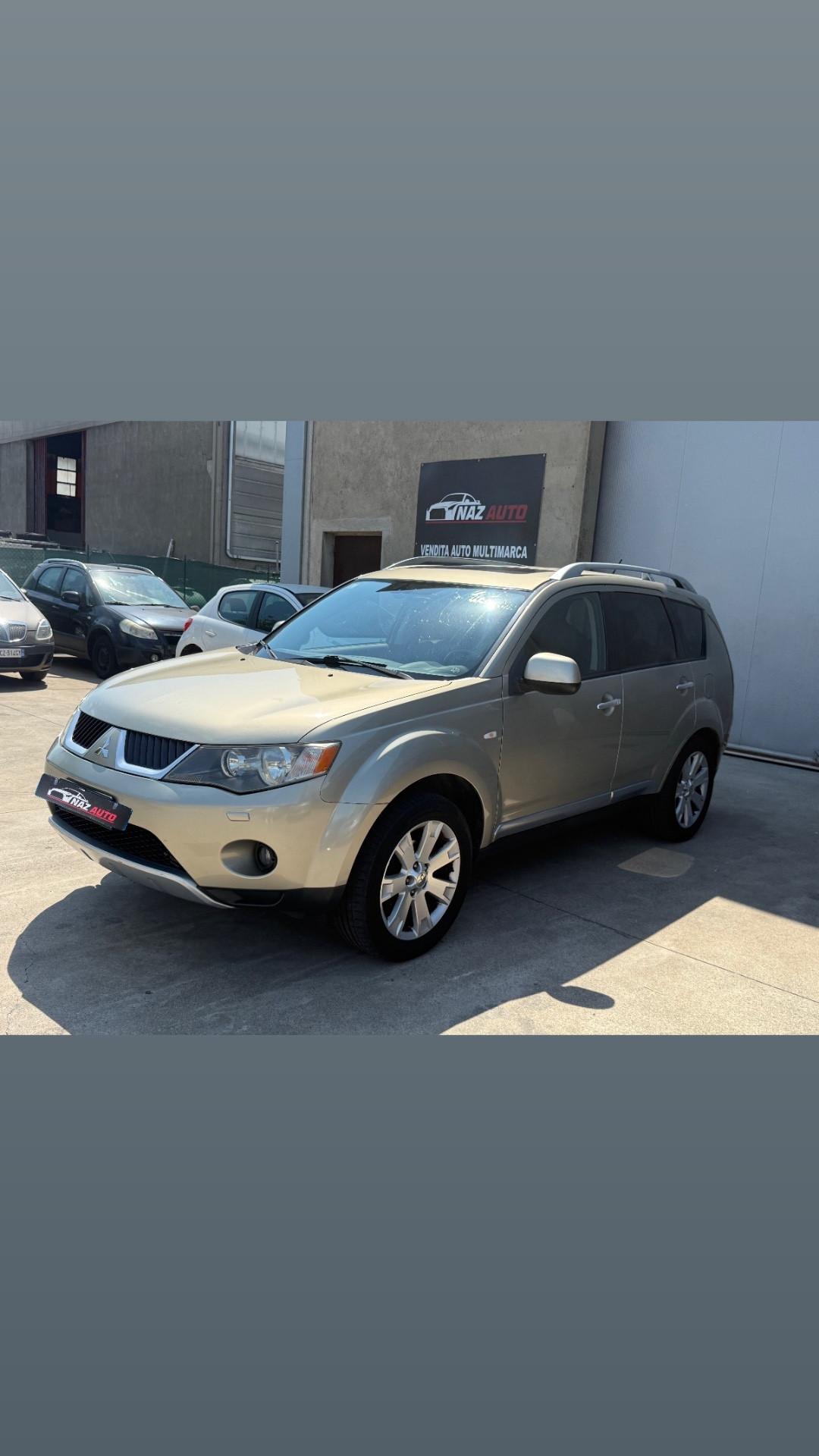 Mitsubishi Outlander 2.0 DI-D Instyle DPF 7p.ti