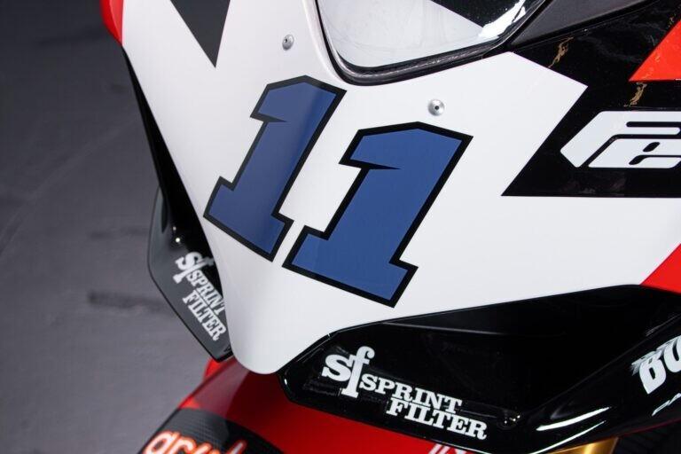 2023 DUCATI PANIGALE V2 BULEGA 2023 WORLD CHAMPION REPLICA - RDS01547