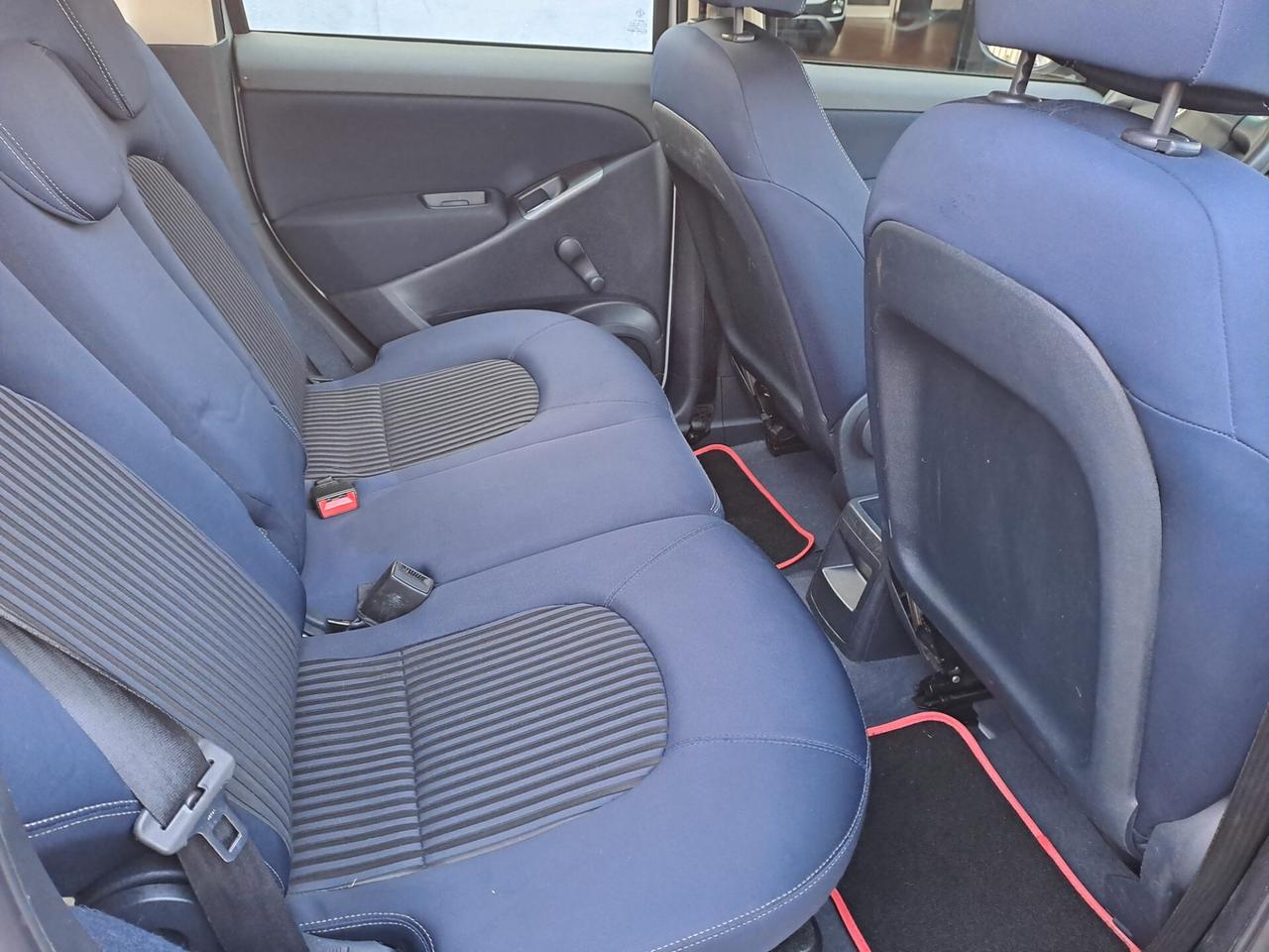 Lancia MUSA 1.4 Argento Ecochic GPL