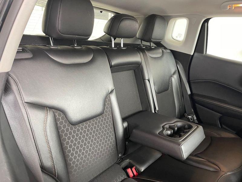 Jeep Compass 2.0 MJet II 103kW Business 4WD