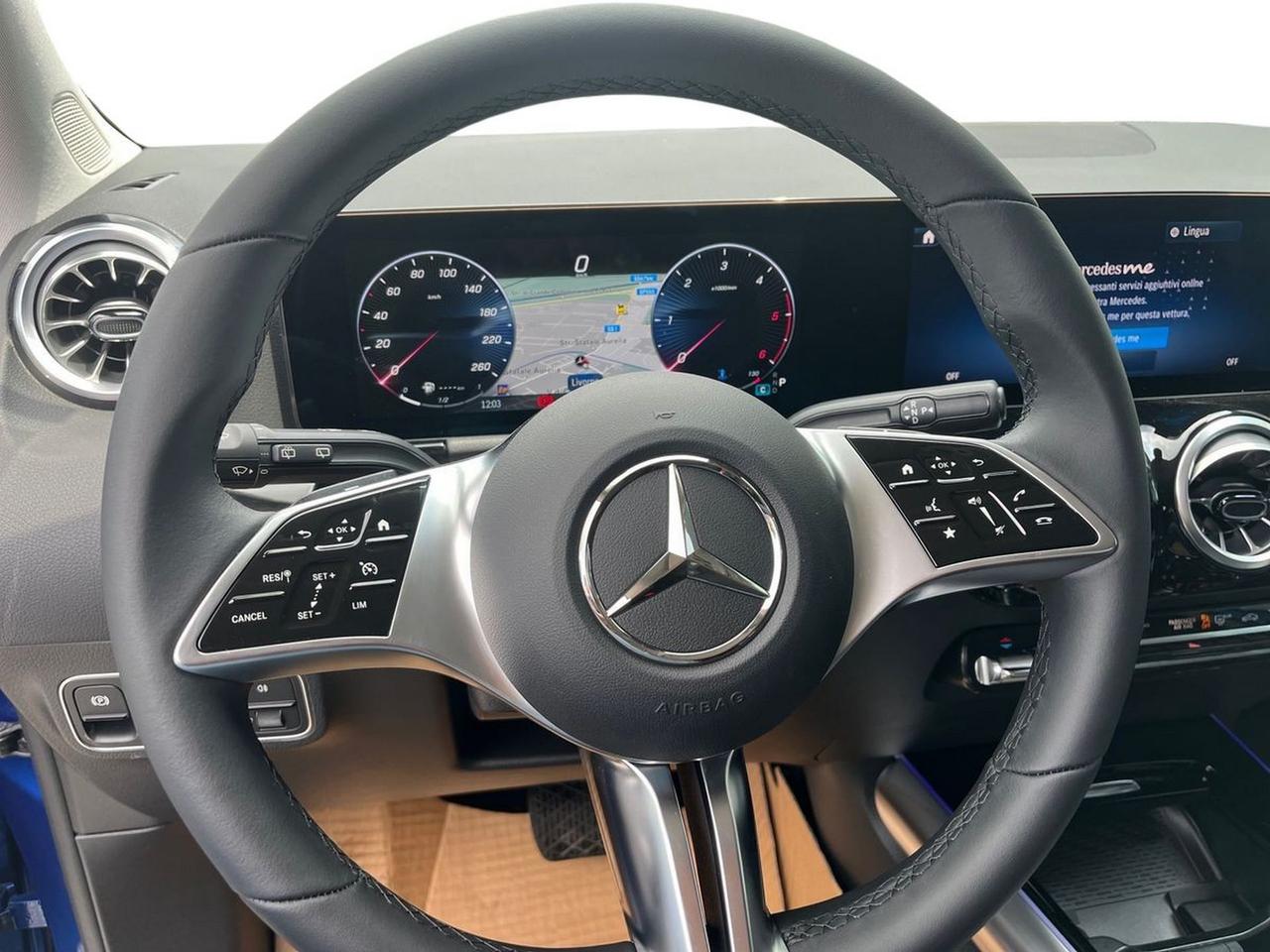 Mercedes-Benz GLA 200 d automatic
