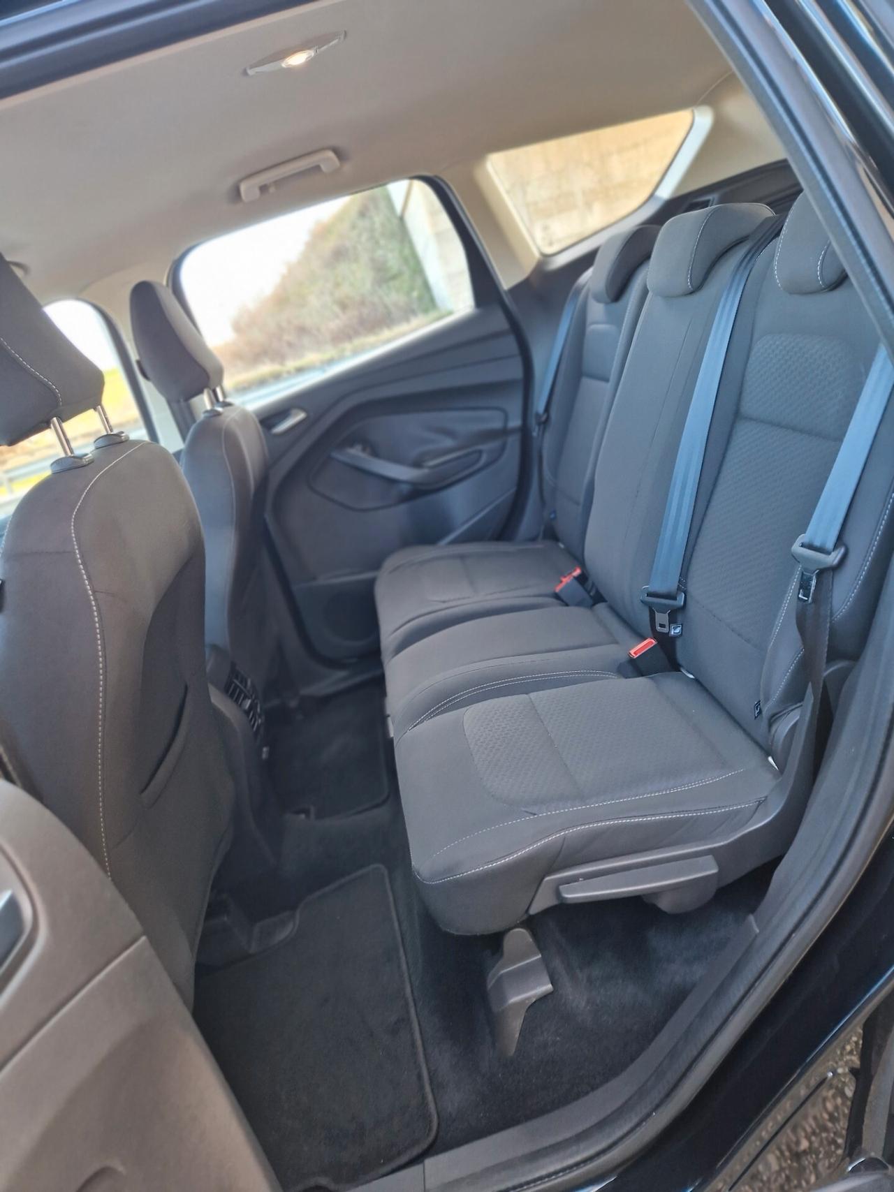 Ford Kuga 1.5 TDCI 120 CV S&S 2WD Business