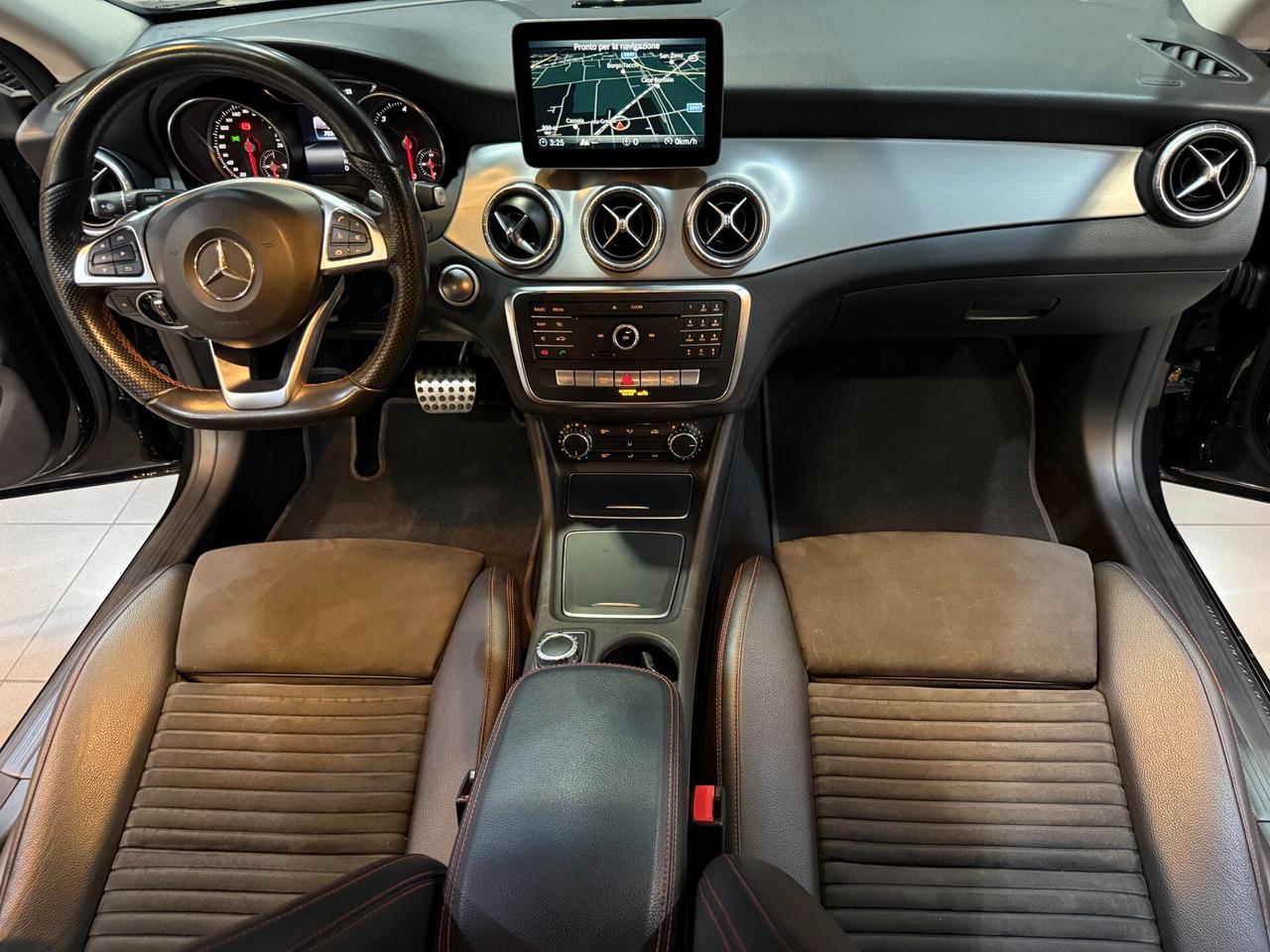 Mercedes-benz CLA 200 Premium 4matic auto 78.000 KM!!