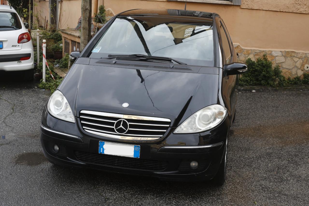 Mercedes-benz A 150 Classic Basic