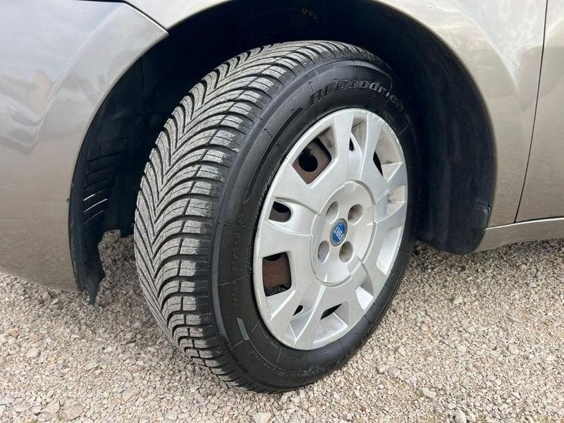 FIAT Idea 1.3 Multijet 16V 70 CV BlackEnergy