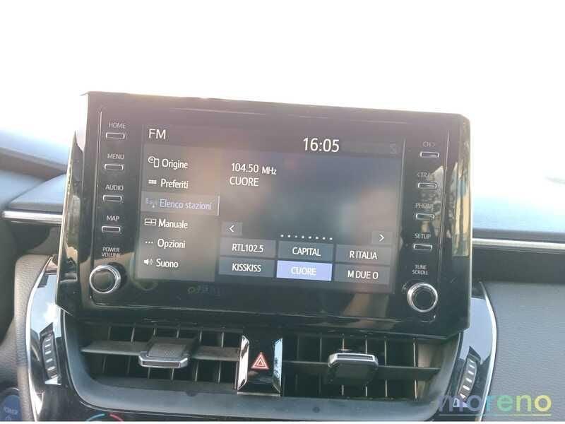 Toyota Corolla TS 2.0 Hybrid CVT Style