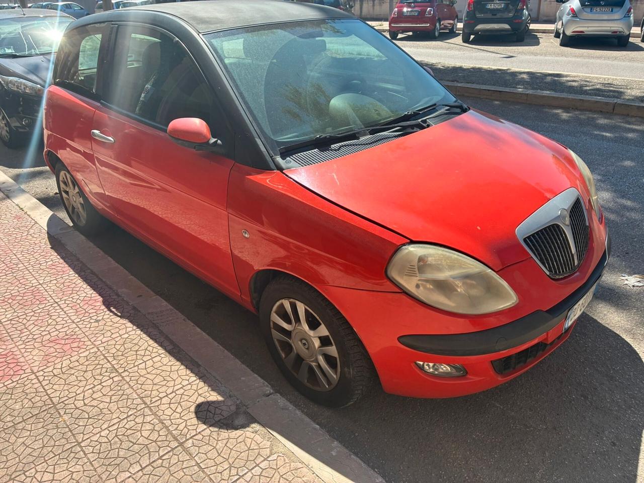 Lancia Ypsilon 1.3 MJT 75 CV Argento