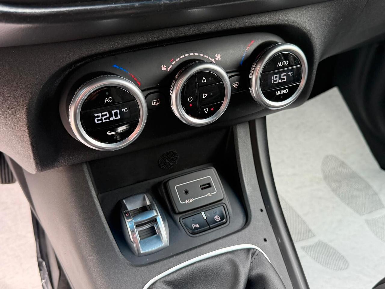 Alfa Romeo Giulietta 1.6 M.JET 120 cv. SUPER (Pack Sport)