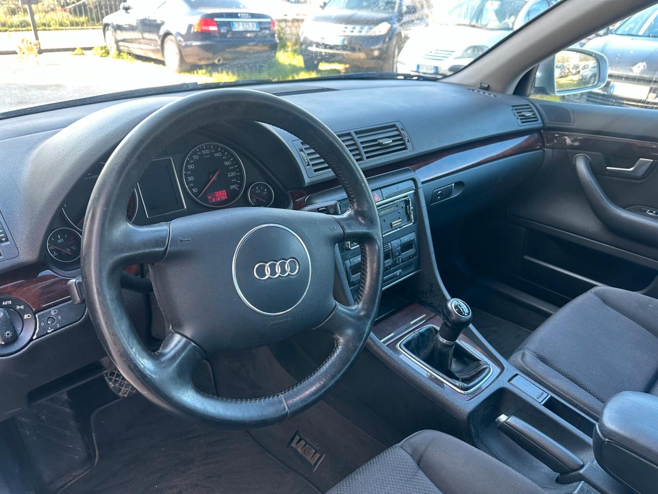 Audi A4 1.9 TDI 130cv 2002 Gancio Traino UniProp