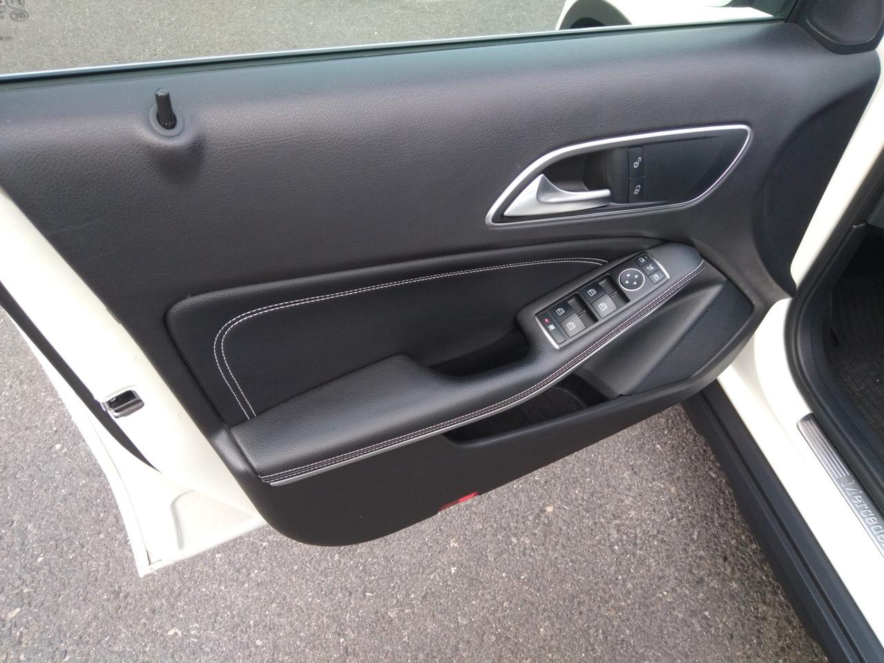 Mercedes-benz GLA 200 d Automatic Sport 136cv