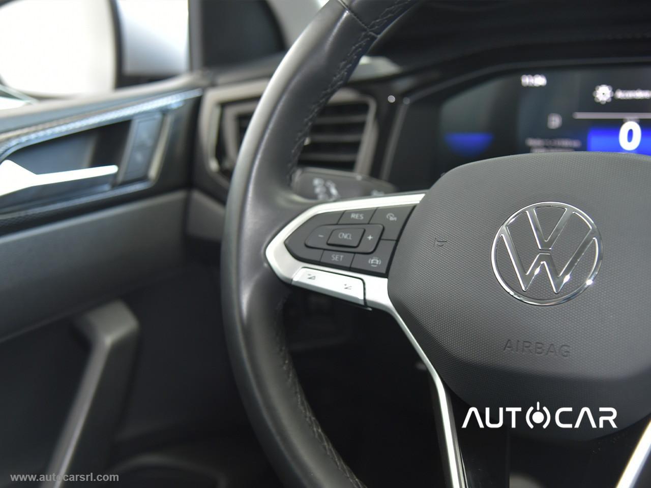 VOLKSWAGEN Polo 1.0 TSI Life DSG