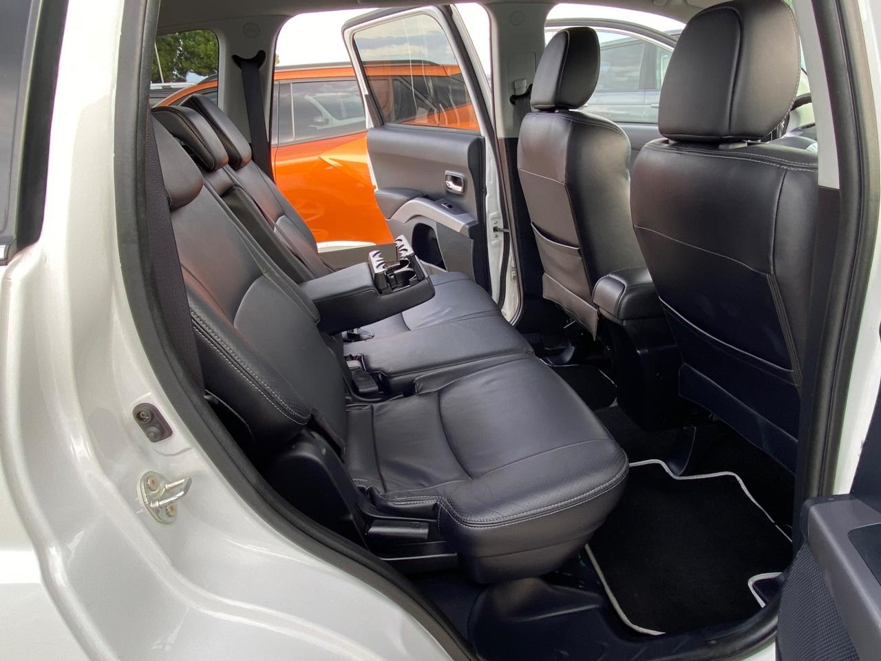 Peugeot 4007 2.2 HDi 156CV DCS Féline 7 POSTI 4x4 UNICO PROPIETARIO