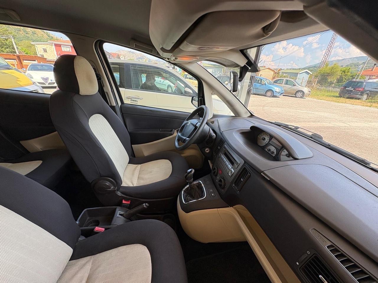 Lancia MUSA 1.4 16V Platino gpl valido