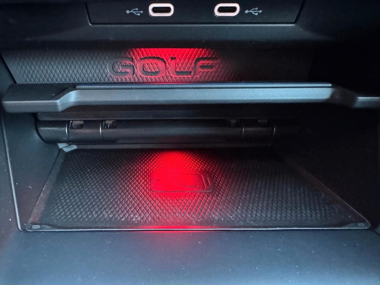 Volkswagen Golf 2.0 tdi GTD 200cv dsg TETTO PELLE IQ