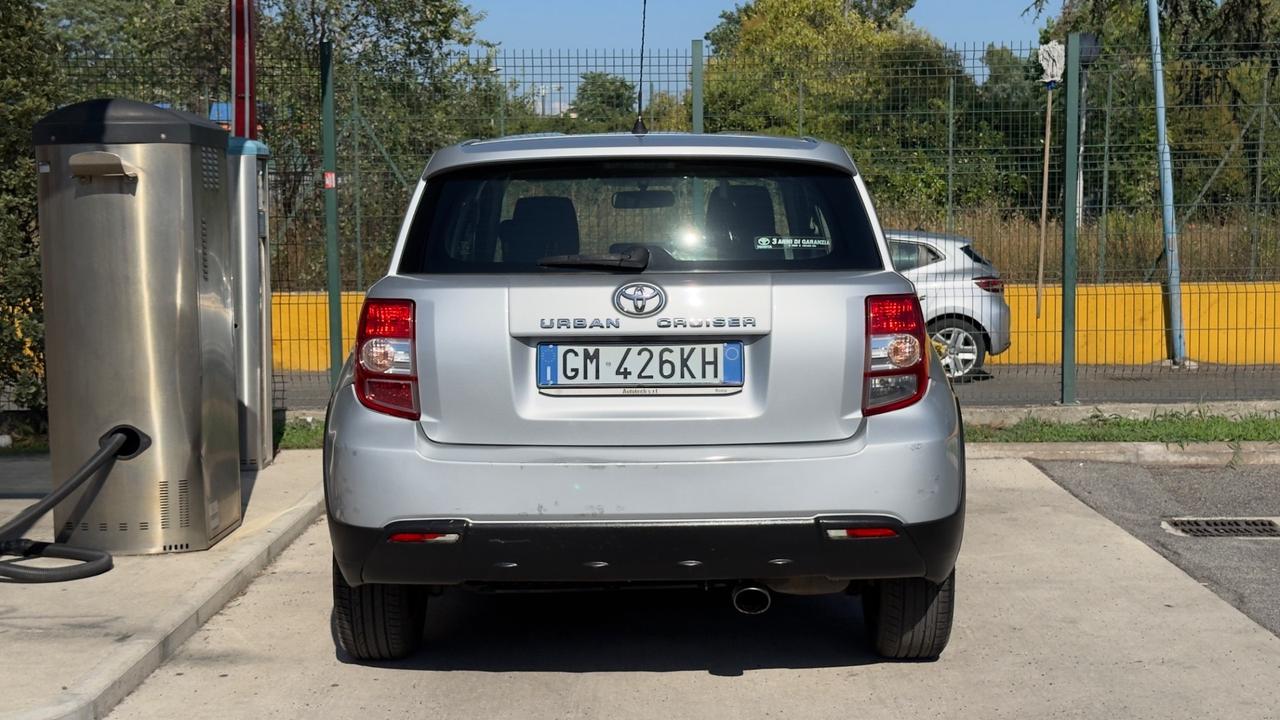 Toyota Urban Cruiser 1.3 Luxury 2010