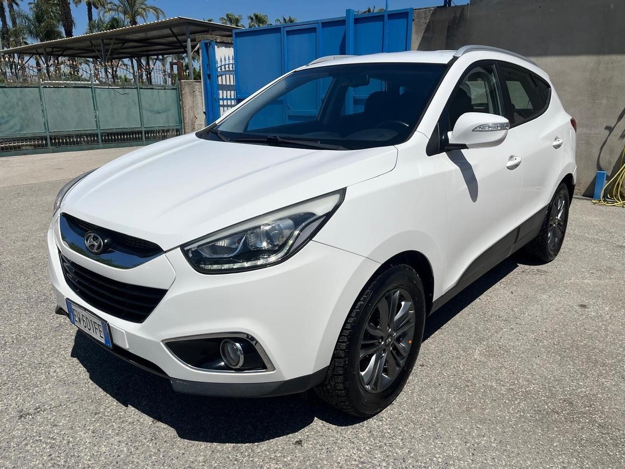 Hyundai iX35-1.7 crdi- full-2014