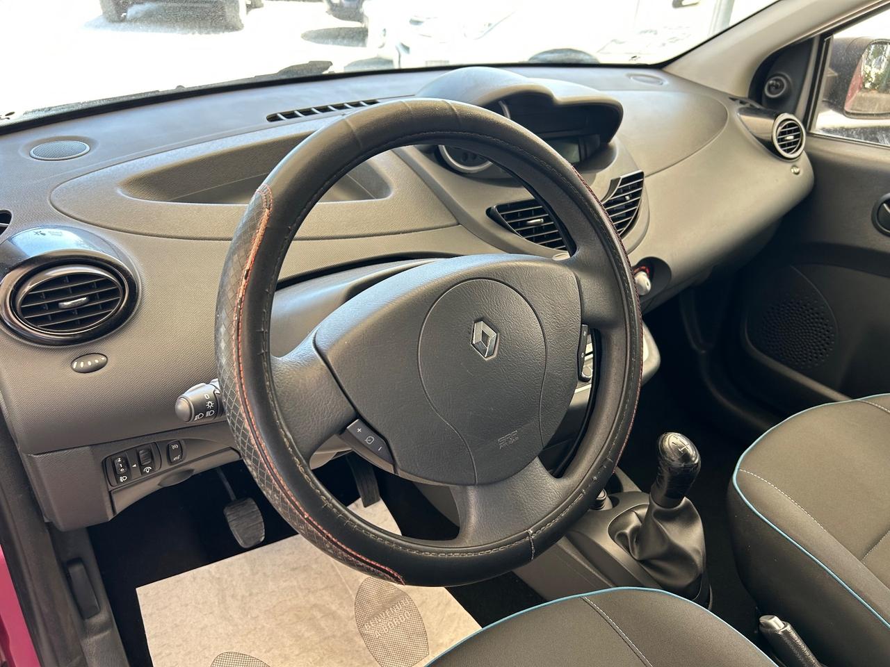 Renault Twingo 1.5 dCi FULL NEOPATENTATI