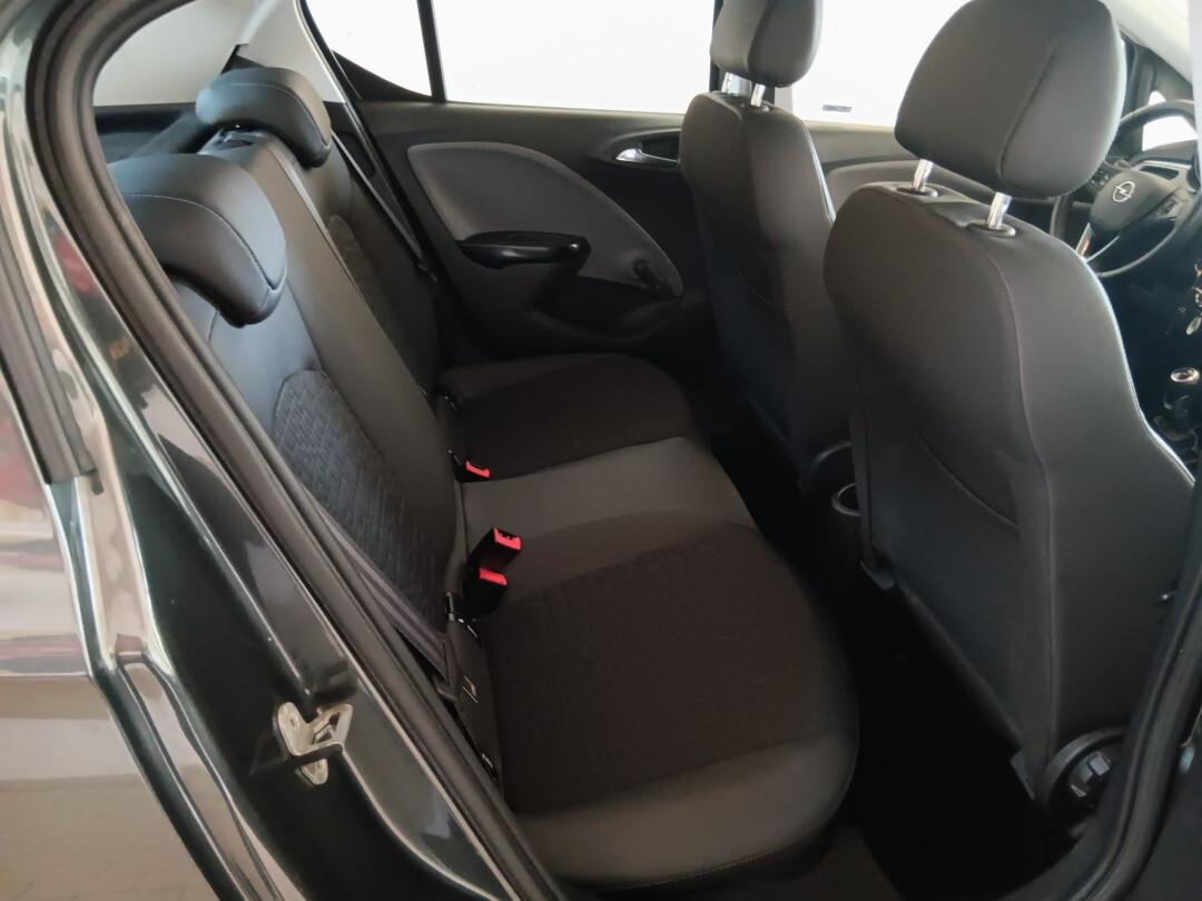 Opel Corsa Innovation 1.2 (69 cv)