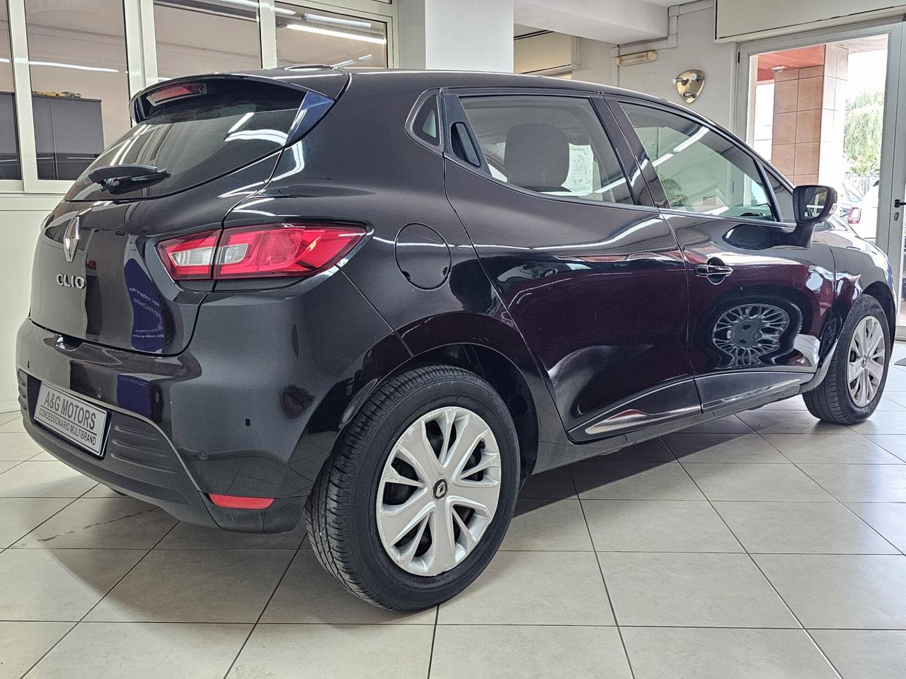 RENAULT CLIO 0.9 TCE 75cV BUSINESS
