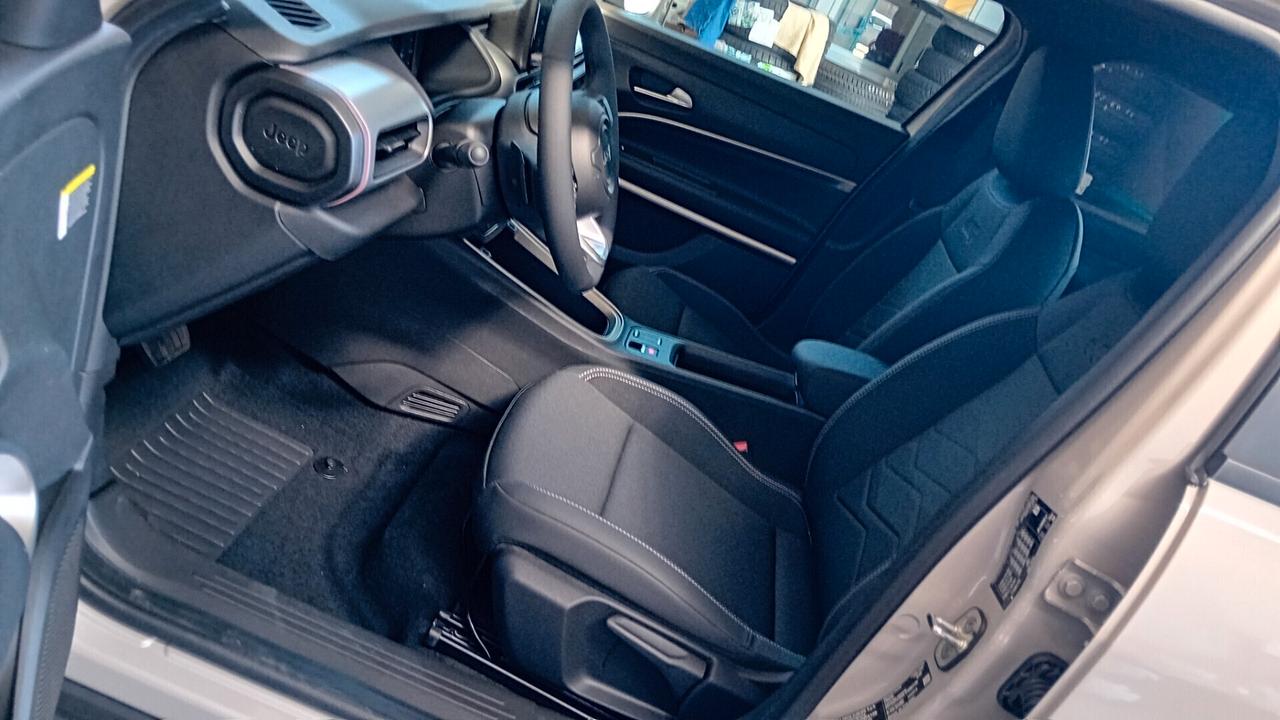 Jeep Avenger 1.2 Turbo 100 CV MHEV Altitude COL. STONE *SENZA VINCOLO DI FINANZIAMENTO*