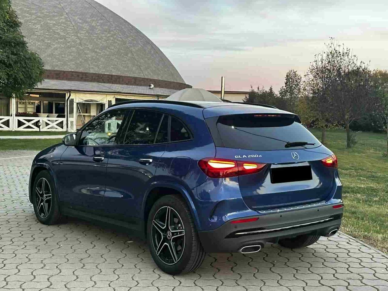 Mercedes-benz GLA 200 d Automatic AMG Line Premium Plus