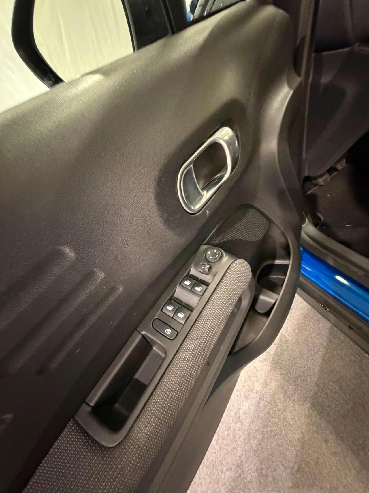 Citroen C3 Aircross BlueHDi 120 S&S EAT6 Shine Pack