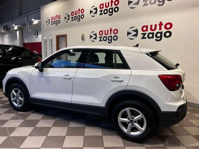 Audi Q2 30 TFSI Business Advanced