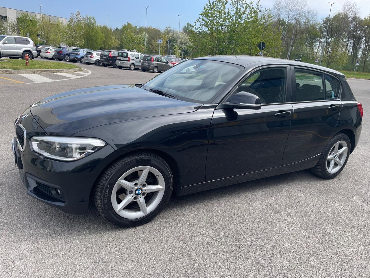 Bmw 116 116d 5p.*Neopatentati*Navi*Cerchi*