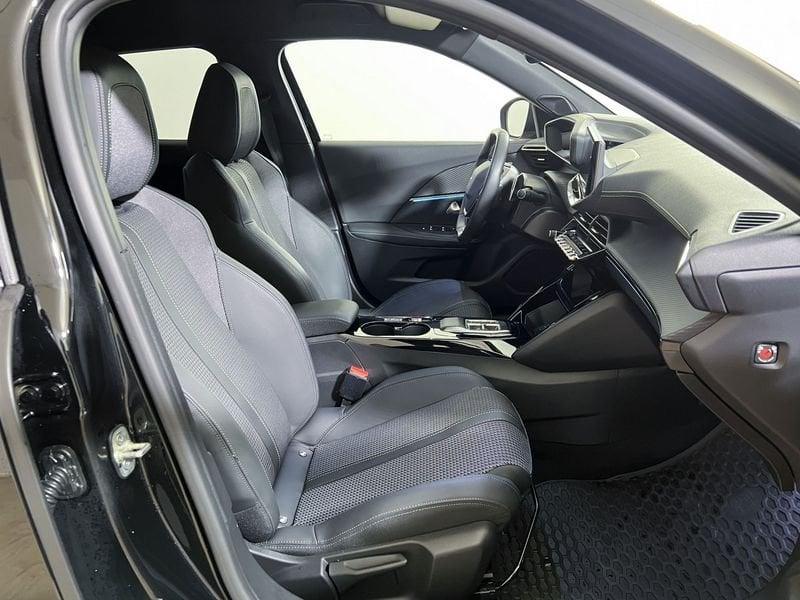 Peugeot 2008 2008 PureTech 130 S&S EAT8 GT