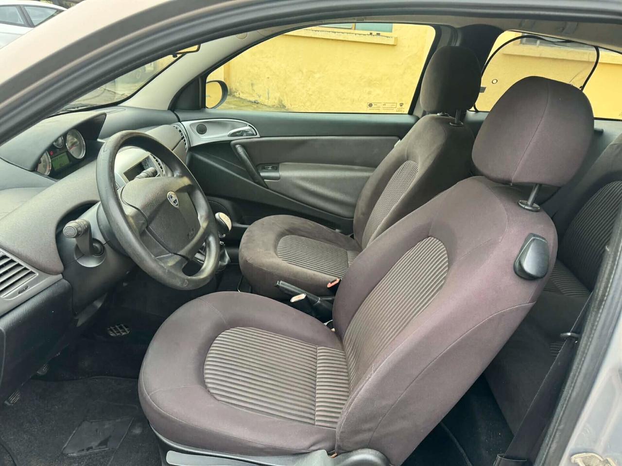 Lancia Ypsilon 2009 1.4 Benz 127.000 Km NEOPAT