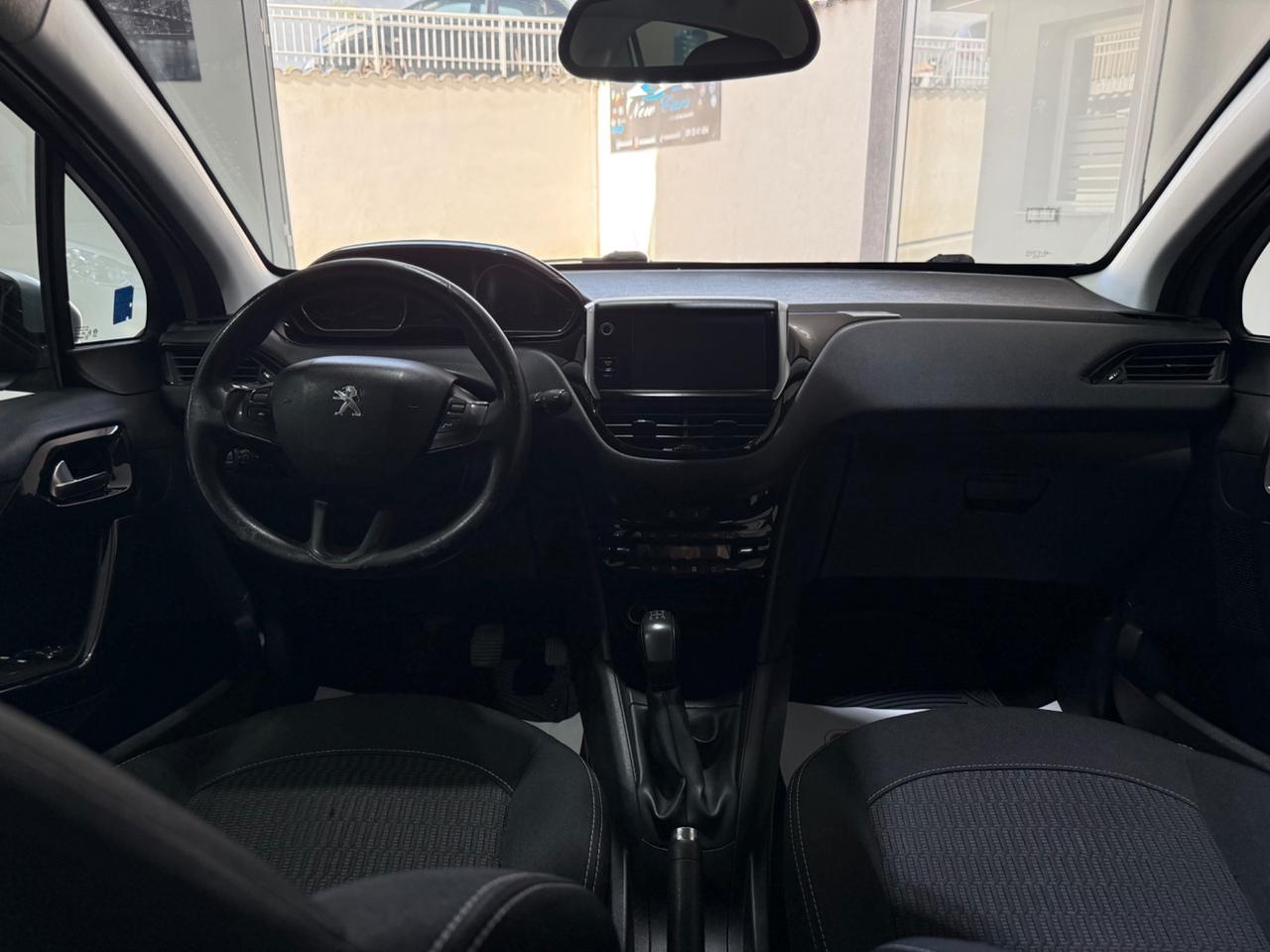 Peugeot 208 1.4 HDi 68 CV 5 porte Allure