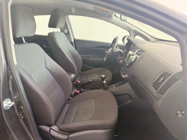 KIA Rio 1.2 CVVT 5p. Cool