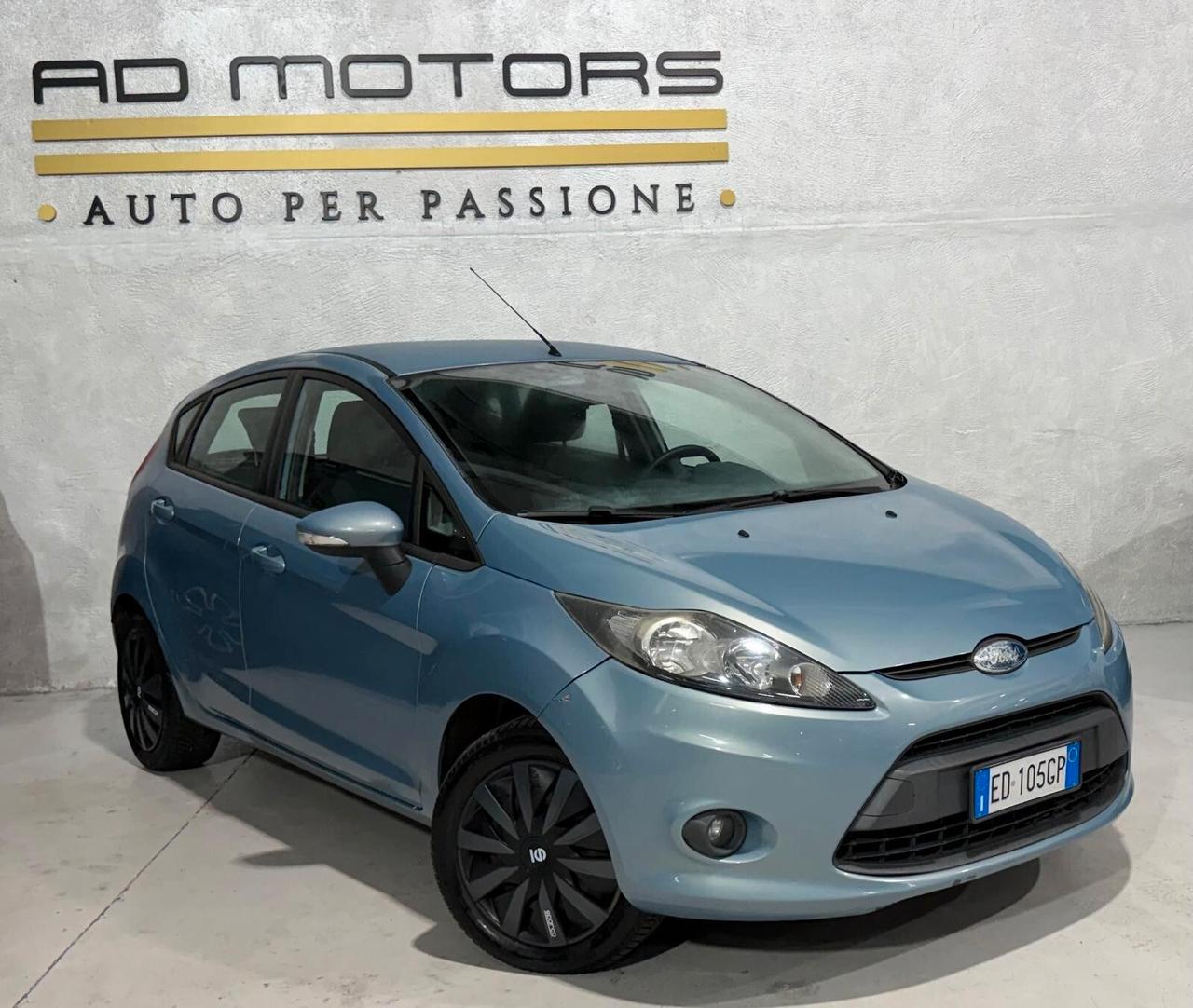 Ford Fiesta Benzina Neopatentati Distribuzione Ok