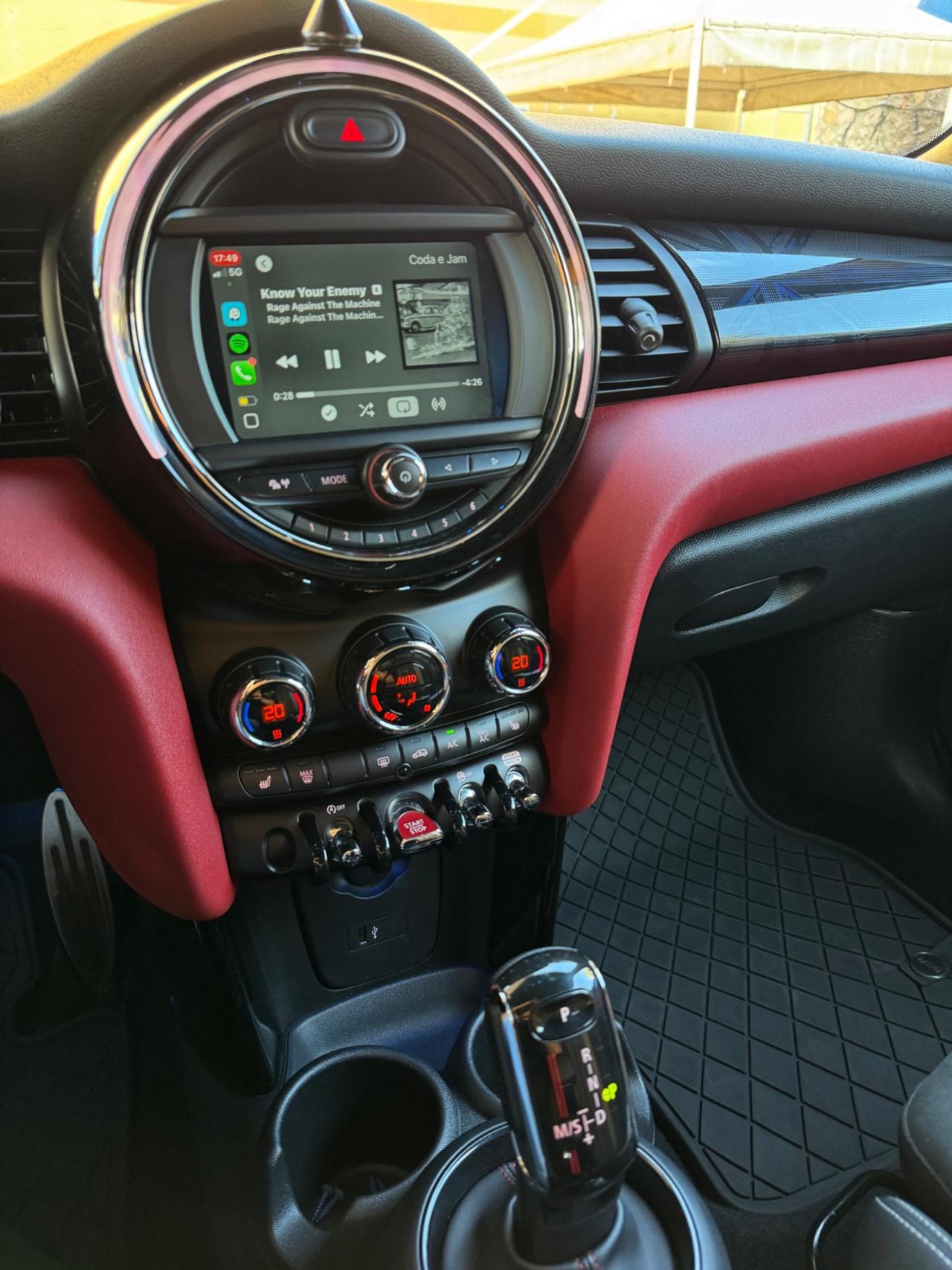 Mini F56 2.0 John Cooper Works Pro 231cv Auto 3p