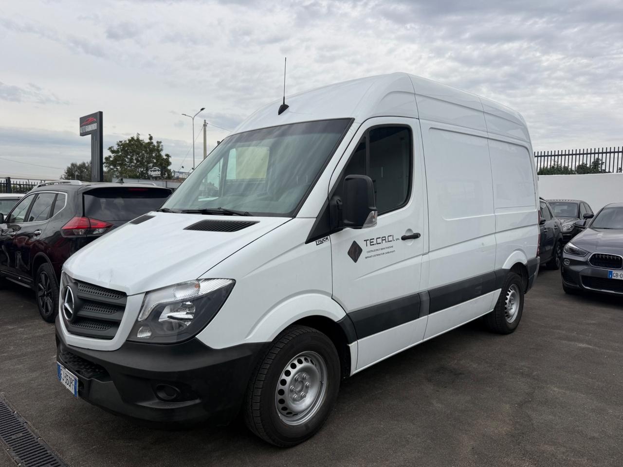 Mercedes Benz Sprinter