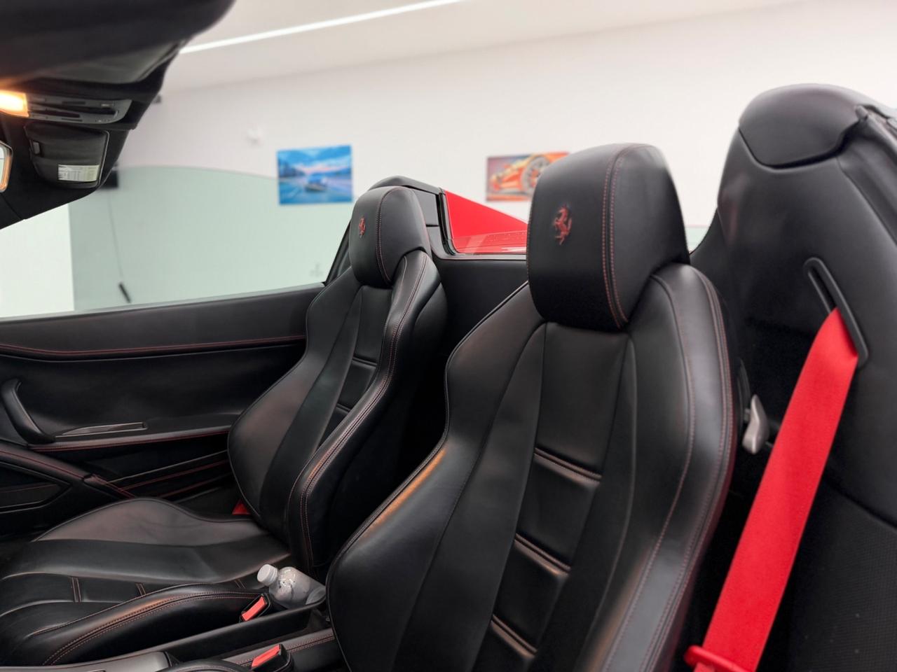 Ferrari 458 Spider Iva Esposta