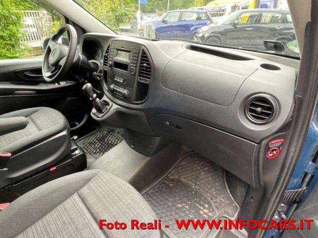 MERCEDES-BENZ Vito 2.2 116 CDI PC-SL Tourer 8 posti Long Vettura