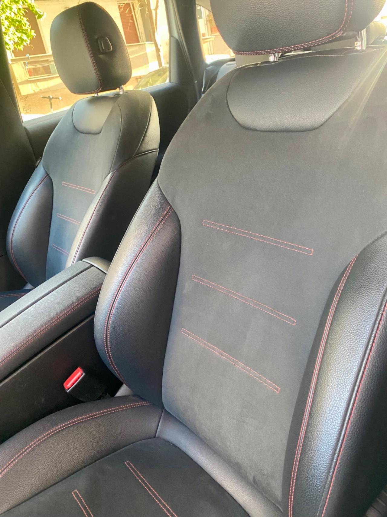 Mercedes-benz B 180 B 180 d Premium