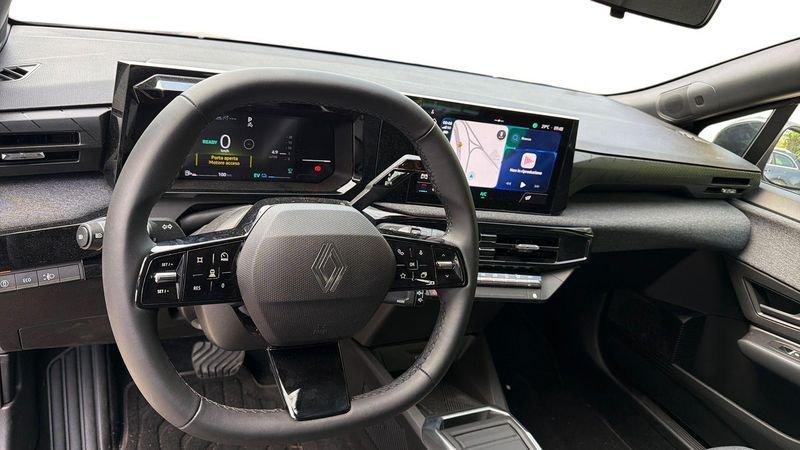 Renault Clio 1.8 full hybrid E-Tech Evolution 160cv auto