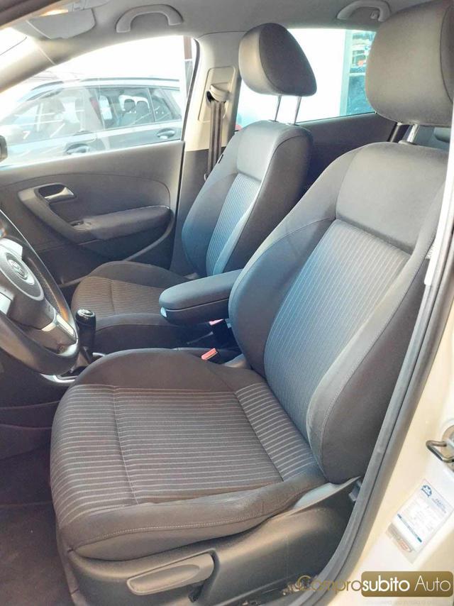 VOLKSWAGEN Polo 1.4 GPL R-Line ( Garanzia 12 Mesi)
