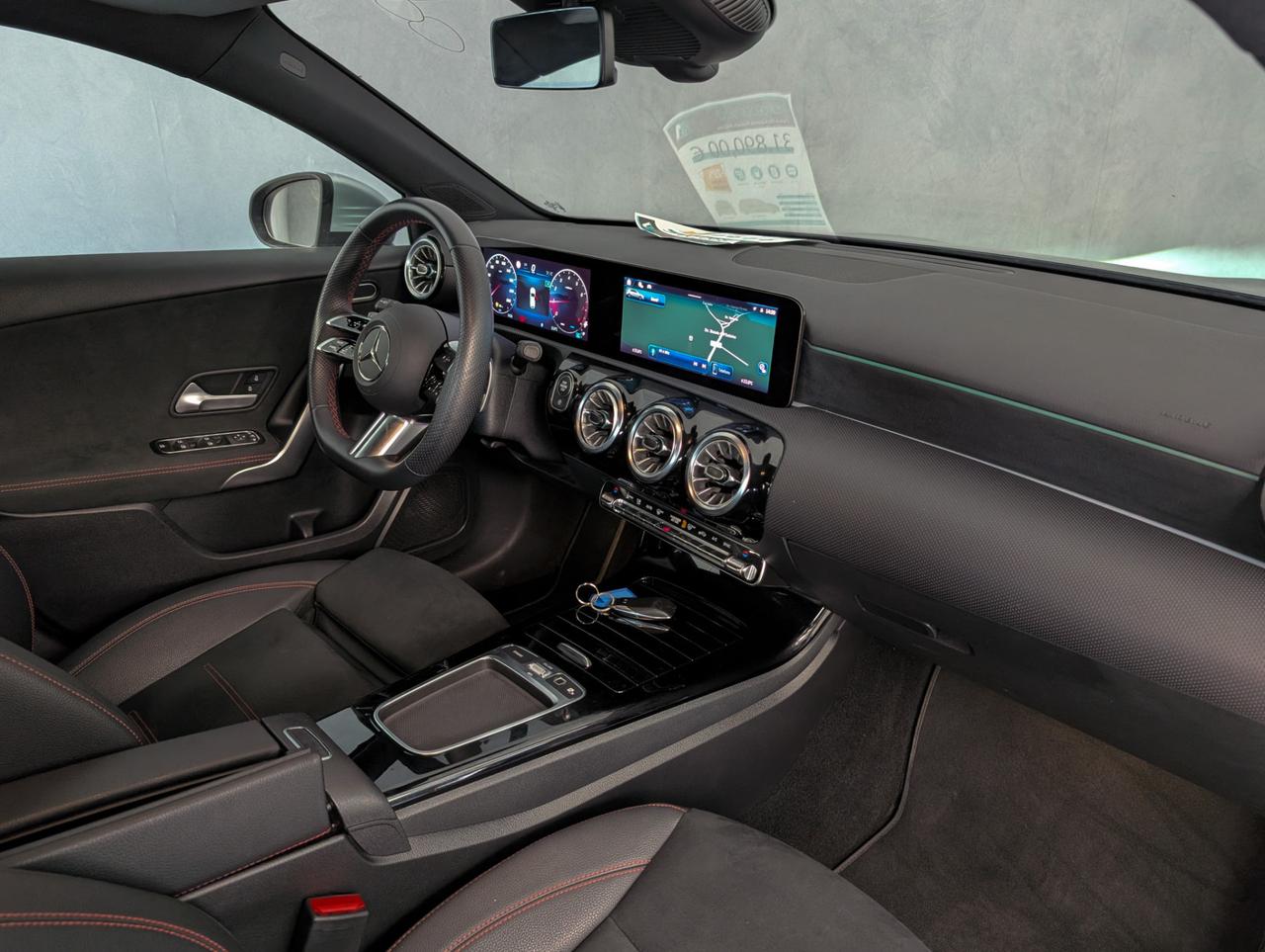 Mercedes-Benz classe a - w177 a 180 premium amg line auto 180 Automatic Premium AMG Line