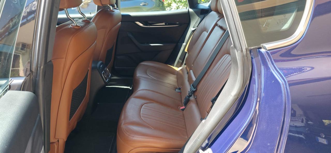 Maserati Levante V6 Diesel 250CV