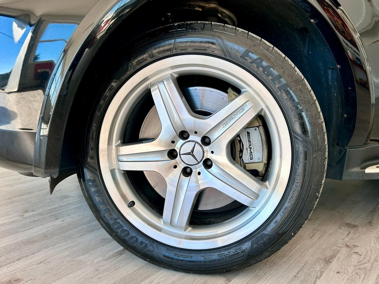 Mercedes-benz ML 63 AMG *DA COLLEZIONE*70.000KM*UNICO PROPRIETARIO*ITA*TAGLIANDATA*GARANTITA*DOPPIO TRENO GOMME*